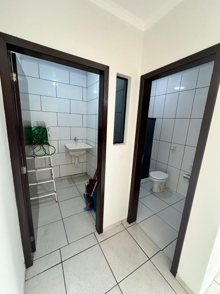 Casa de Alvenaria com Edícula