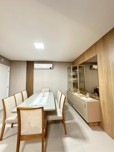 Residencial Próximo à Praça do Congresso