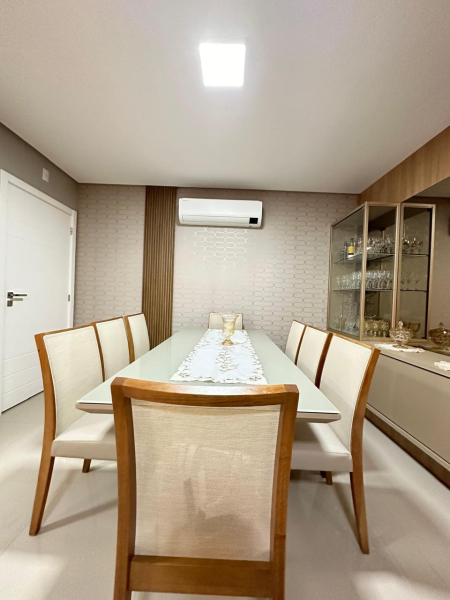 Residencial Próximo à Praça do Congresso