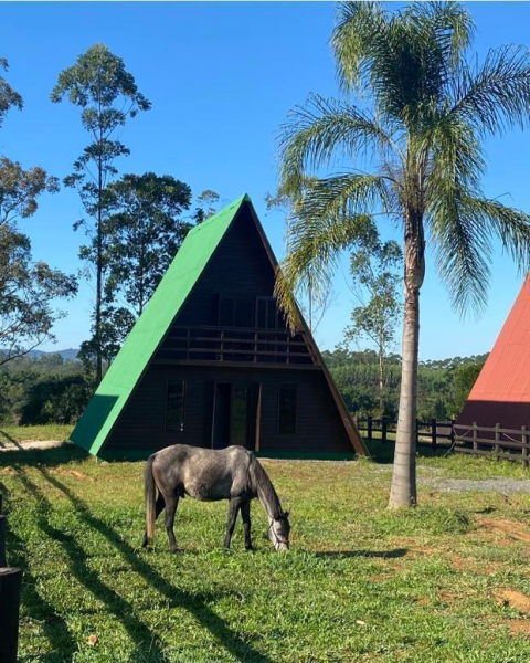 Chalé Escriturado à Venda