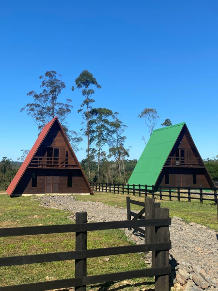 Chalé Escriturado à Venda