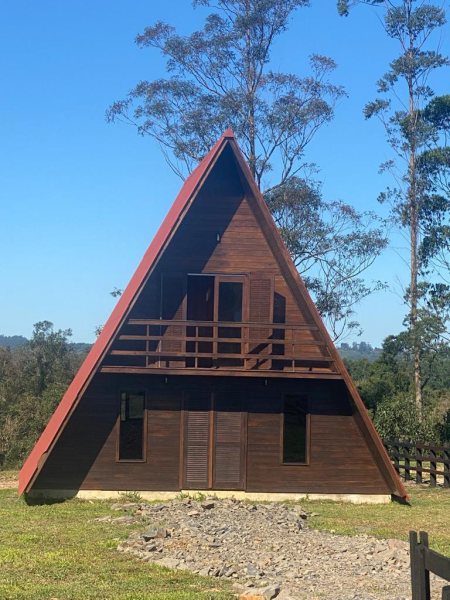 Chalé Escriturado à Venda