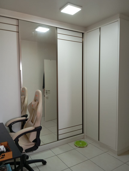 Ed. Stuttgart, Torre Osten