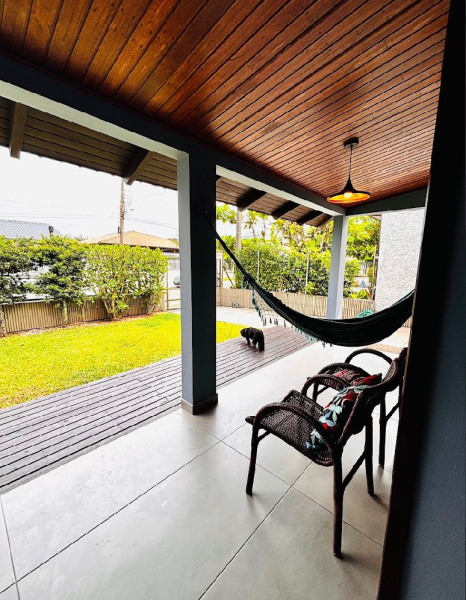 Casa na Praia – Pé na Areia