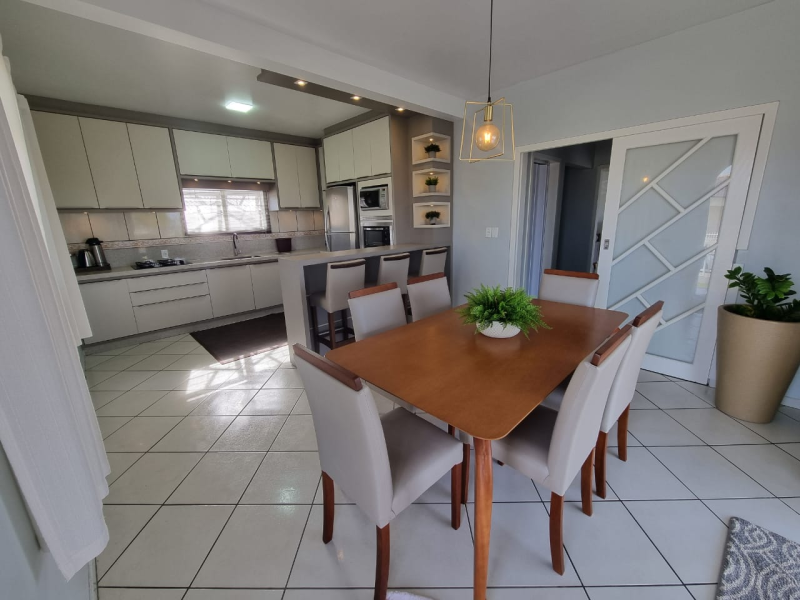 Casa de ALVENARIA à venda na Zona Sul