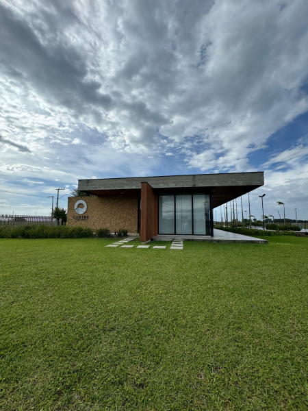 Terreno no Condomínio Águas do Atlântico