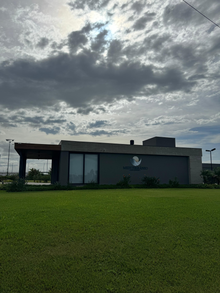 Terreno no Condomínio Águas do Atlântico