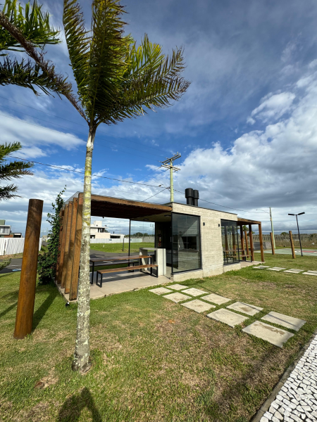 Terreno no Condomínio Águas do Atlântico