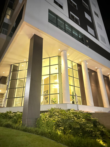 Residencial Próximo à Praça do Congresso